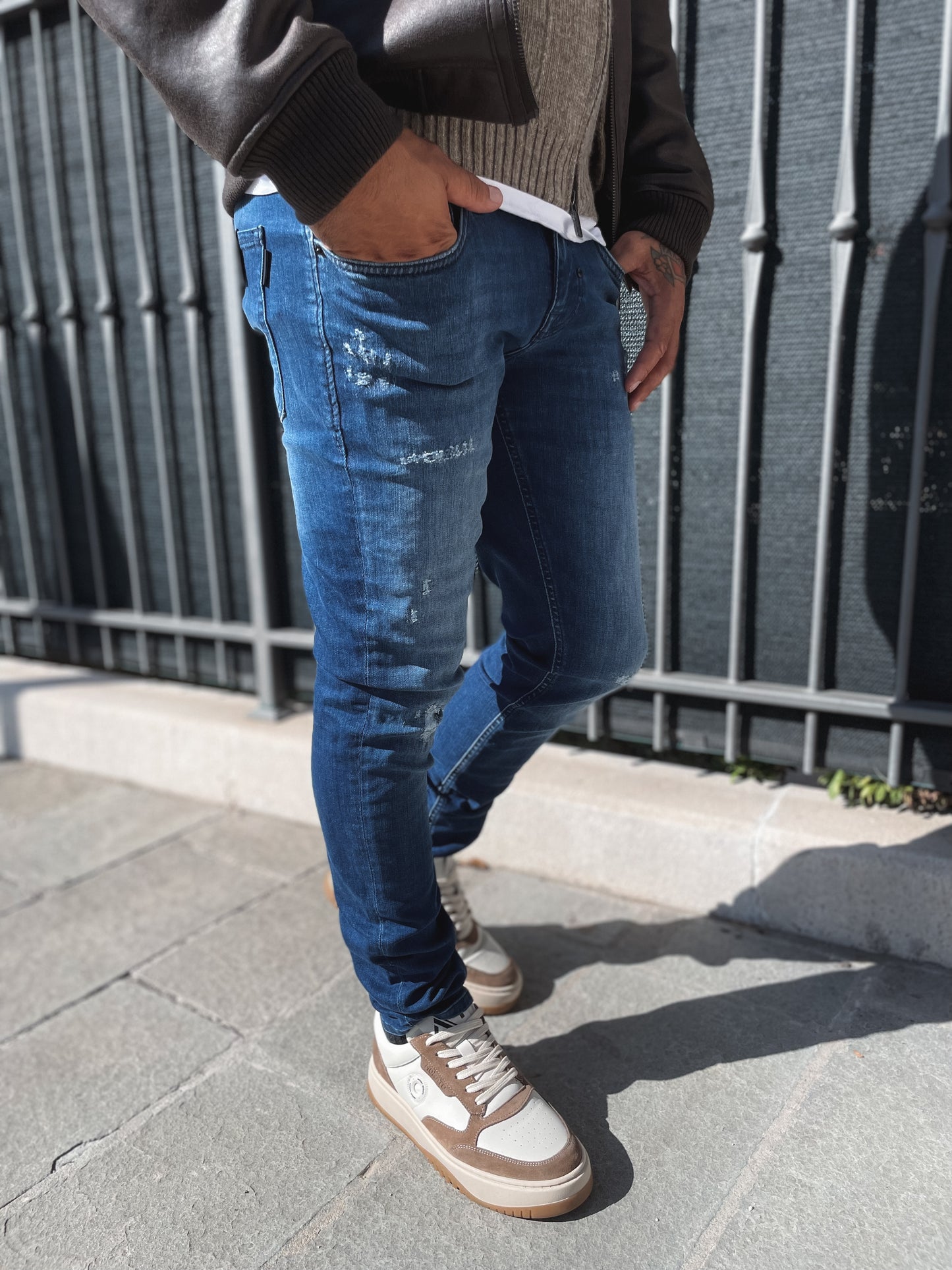 JEANS OZZY TAPERED FIT IN MID BLUE POWER STRETCH DENIM ANTONY MORATO