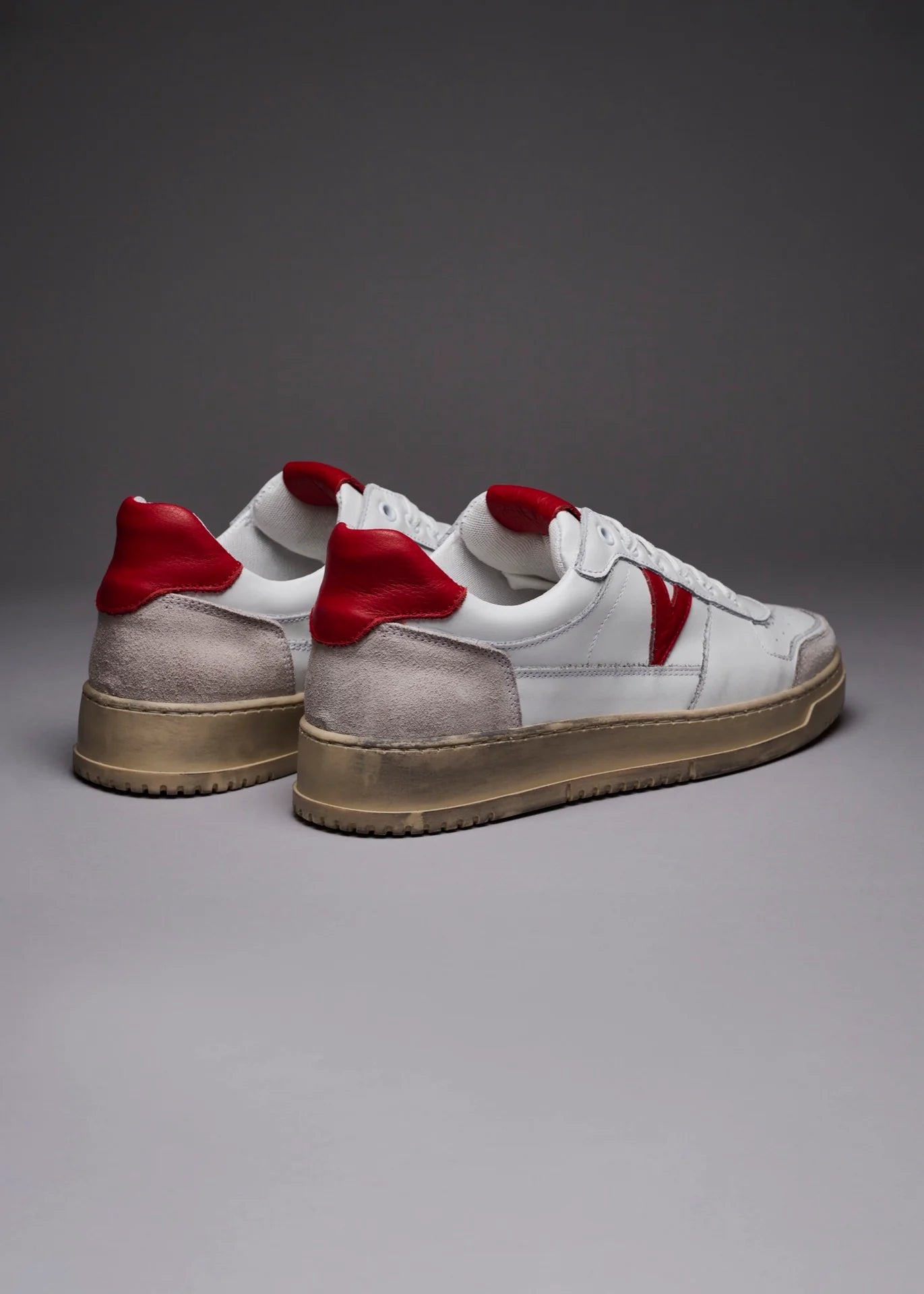 SNEAKERS BIANCA V2 CON RETRO E INSERTO ROSSO -  LOFT